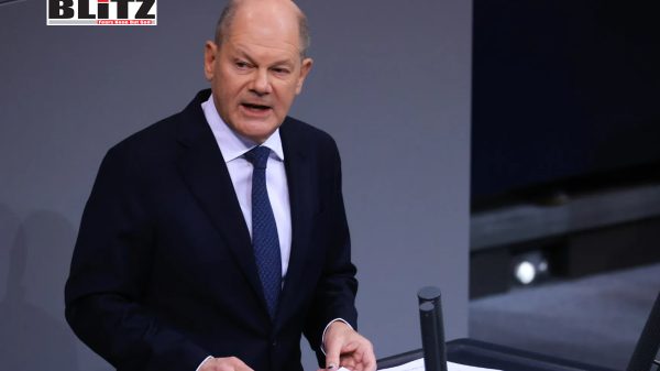 Scholz loses confidence