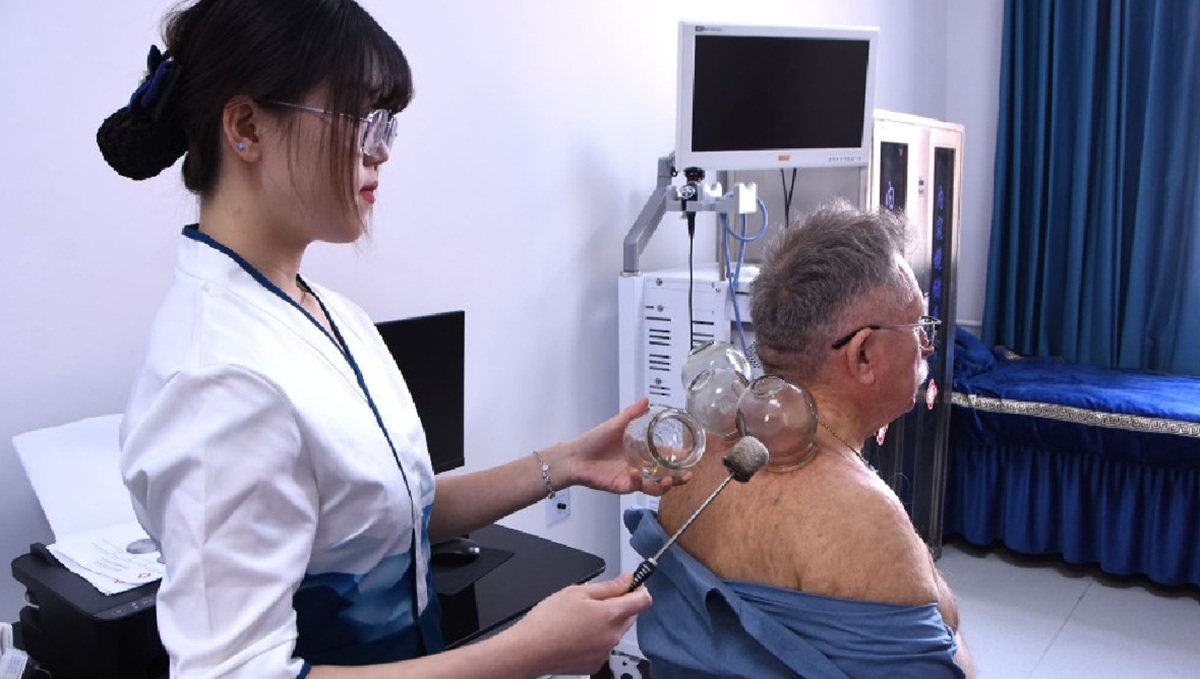 How traditional Chinese medicine is winning Russian hearts in Heihe
