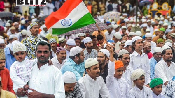 Muslim crowd in India